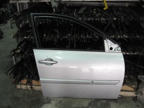 Πόρτα Εμπρός Δεξιά για RENAULT MEGANE ( 2002 - 2005 ) ,  Hatchback - 5dr, ( KM ) S-Wagon - 5dr, ( LM ) Sedan - 4dr, ( 2006 - 2008 ) Με Μάτι *Γ* Πόρτα Εμπρός Δεξιά για RENAULT MEGANE ( 2002 - 2005 ) ,  Hatchback - 5dr, ( KM ) S-Wagon - 5dr, ( LM ) Sedan - 4dr, ( 2006 - 2008 ) Με Μάτι *Γ*