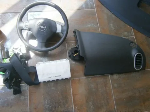 Σετ Αερόσακων Εμπρός ( χ.Ταμπλό ) για OPEL AGILA ( 2008 -           ) *Γ* Σετ Αερόσακων Εμπρός ( χ.Ταμπλό ) για OPEL AGILA ( 2008 -           ) *Γ*