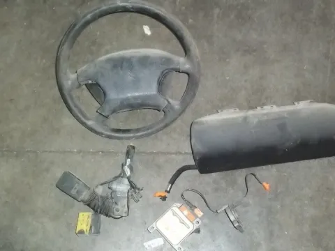 Σετ Αερόσακων Εμπρός ( χ.Ταμπλό ) για CITROEN XANTIA ( 1998 - 2001 )  ( X2 ) Λείπουν Ζώνες Σετ Αερόσακων Εμπρός ( χ.Ταμπλό ) για CITROEN XANTIA ( 1998 - 2001 )  ( X2 ) Λείπουν Ζώνες