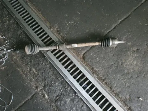 Ημιαξόνια, Εμπρός Δεξί Με ABS για HYUNDAI, i30, ( 2007 - 2012 ) Ημιαξόνια, Εμπρός Δεξί Με ABS για HYUNDAI, i30, ( 2007 - 2012 )