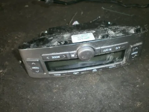 Χειριστήρια Καλοριφέρ για TOYOTA, AVENSIS, ( 2009 - 2012 ) ( T270 ) Χειριστήρια Καλοριφέρ για TOYOTA, AVENSIS, ( 2009 - 2012 ) ( T270 )