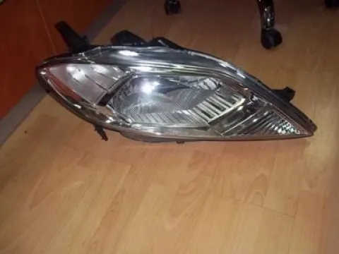 Φανάρι, Εμπρός  Δεξί για HONDA, FRV, ( 2006 - 2009 )  ( BE ) Φανάρι, Εμπρός  Δεξί για HONDA, FRV, ( 2006 - 2009 )  ( BE )