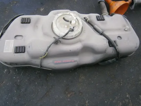 Δεξαμενή Καυσίμου ( Ρεζερβουάρ ) για HONDA, INSIGHT, ( 2009 - 2012 )  ( ZE ) *Δ* 3486 Δεξαμενή Καυσίμου ( Ρεζερβουάρ ) για HONDA, INSIGHT, ( 2009 - 2012 )  ( ZE ) *Δ* 3486