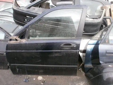 Πόρτα Εμπρός Αριστερή για SAAB 9-5 ( 1998 - 2005 )  ( YS3E ) *Α* Πόρτα Εμπρός Αριστερή για SAAB 9-5 ( 1998 - 2005 )  ( YS3E ) *Α*