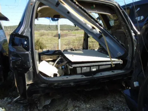 Τροπέτο, Πίσω για HYUNDAI, SANTA FE, ( 2007 - 2010 )  ( CM ), ( 2011-) Με Ρεζερβουάρ και Μπάρες Οροφής *Δ* Τροπέτο, Πίσω για HYUNDAI, SANTA FE, ( 2007 - 2010 )  ( CM ), ( 2011-) Με Ρεζερβουάρ και Μπάρες Οροφής *Δ*