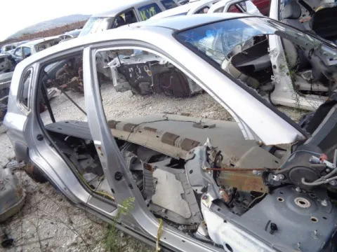 Τροπέτο Πίσω Χωρίς Άξονα Λείπει Αριστερή Κολώνα για HYUNDAI TUCSON (2004 - 2010) (JM) *Δ* -  Τροπέτο Πίσω Χωρίς Άξονα Λείπει Αριστερή Κολώνα για HYUNDAI TUCSON (2004 - 2010) (JM) *Δ* -