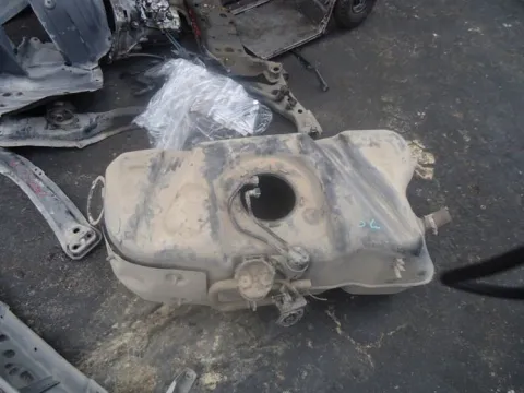 Δεξαμενή Καυσίμου ( Ρεζερβουάρ ) για JEEP, CHEROKEE, ( 2008 -        )  ( KK ) ΒΕΝΖΙΝΗ 31401 *Δ* Δεξαμενή Καυσίμου ( Ρεζερβουάρ ) για JEEP, CHEROKEE, ( 2008 -        )  ( KK ) ΒΕΝΖΙΝΗ 31401 *Δ*