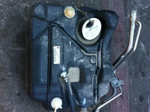 Δεξαμενή Καυσίμου ( Ρεζερβουάρ ) για FORD, FIESTA, ( 2002 - 2005 ) Mk5a ΠΛΑΣΤΙΚΟ ΒΕΝΖΙΝΗ *Δ* 3407 Δεξαμενή Καυσίμου ( Ρεζερβουάρ ) για FORD, FIESTA, ( 2002 - 2005 ) Mk5a ΠΛΑΣΤΙΚΟ ΒΕΝΖΙΝΗ *Δ* 3407