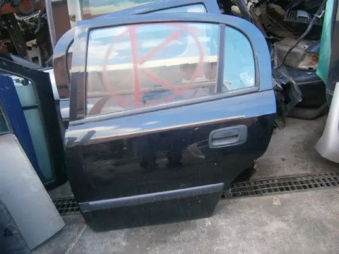 Πόρτα Πίσω Αριστερή για OPEL ASTRA ( 1998 - 2004 )  G Sedan - 4dr, Ηatchback - 5dr Με Νύχι *Α* Πόρτα Πίσω Αριστερή για OPEL ASTRA ( 1998 - 2004 )  G Sedan - 4dr, Ηatchback - 5dr Με Νύχι *Α*