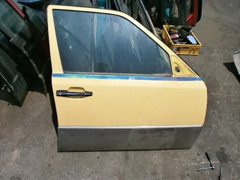 Πόρτα Εμπρός Δεξιά για MERCEDES E - CLASS ( 1993 - 1995 )  ( W124 ) *Α* Πόρτα Εμπρός Δεξιά για MERCEDES E - CLASS ( 1993 - 1995 )  ( W124 ) *Α*
