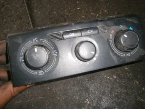 Χειριστήρια Καλοριφέρ για SKODA, FABIA, ( 2000 - 2004 )  ( 6Y ) Χειριστήρια Καλοριφέρ για SKODA, FABIA, ( 2000 - 2004 )  ( 6Y )