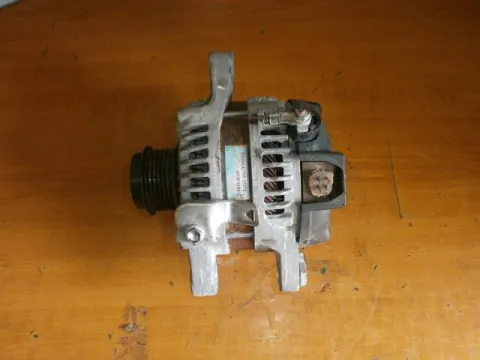 Δυναμό - Εναλλάκτης (27060-37010) για TOYOTA, YARIS, ( 2006 - 2009 ) ( KL9 ), ( 2009 - 2012 )  ( XP90 ) Δυναμό - Εναλλάκτης (27060-37010) για TOYOTA, YARIS, ( 2006 - 2009 ) ( KL9 ), ( 2009 - 2012 )  ( XP90 )