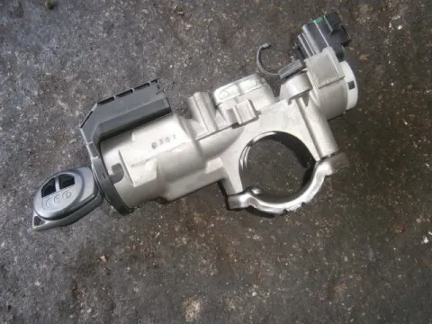 Διακόπτες, Μίζας (33970-68L00) για SUZUKI, SWIFT, ( 2012 -          ) (    ) Διακόπτες, Μίζας (33970-68L00) για SUZUKI, SWIFT, ( 2012 -          ) (    )