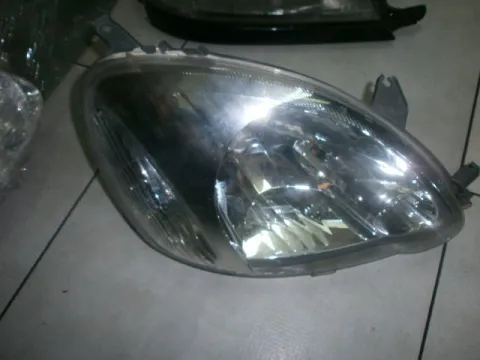 Φανάρι, Εμπρός  Δεξί Εξωτερικό Μοτέρ για TOYOTA, YARIS, ( 2003 - 2005 )  ( XP10 )