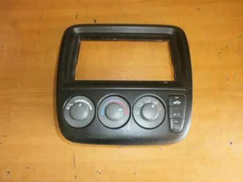 Χειριστήρια Καλοριφέρ για HONDA, CRV, ( 1998 - 2001 )  ( RD ) Χειριστήρια Καλοριφέρ για HONDA, CRV, ( 1998 - 2001 )  ( RD )