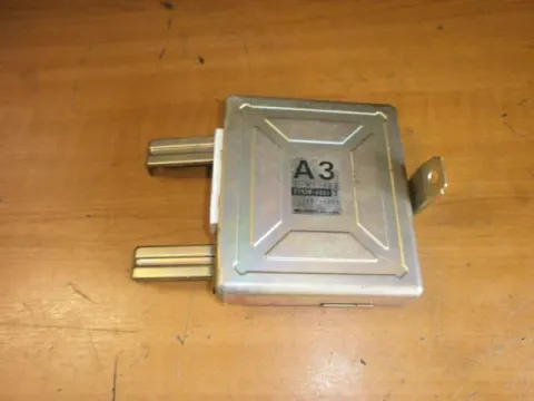 Εγκέφαλος Κινητήρα (33920-60B73) για SUZUKI, SWIFT, ( 1992 - 1996 )  ( SF ) ΤΕΛΑΡΟ ΔΙΑΦΟΡΟΙ *40* -  Εγκέφαλος Κινητήρα (33920-60B73) για SUZUKI, SWIFT, ( 1992 - 1996 )  ( SF ) ΤΕΛΑΡΟ ΔΙΑΦΟΡΟΙ *40* -