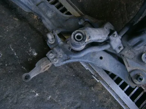 Ψαλίδι, Εμπρός Αριστερό για HYUNDAI, SONATA, ( 2001 - 2004 )  ( EU4 ) Ψαλίδι, Εμπρός Αριστερό για HYUNDAI, SONATA, ( 2001 - 2004 )  ( EU4 )