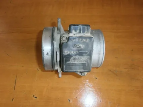 Μετρητής Μάζας Αέρος ( MAF - LUFT - AIR FLOW ) (93BB-12B579-BA) για FORD, MONDEO, ( 1993 - 1996 ) Mk1, TRANSIT, ( 1995 - 2000 ) ( EA_ )  "ΤΕΛΑΡΟ 9"(πισω τοιχο) Μετρητής Μάζας Αέρος ( MAF - LUFT - AIR FLOW ) (93BB-12B579-BA) για FORD, MONDEO, ( 1993 - 1996 ) Mk1, TRANSIT, ( 1995 - 2000 ) ( EA_ )  "ΤΕΛΑΡΟ 9"(πισω τοιχο)