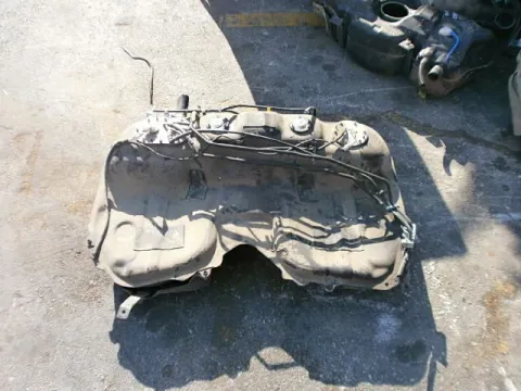 Δεξαμενή Καυσίμου ( Ρεζερβουάρ ) για TOYOTA, RAV-4, ( 2000 - 2004 )  ( XA20 ), ( 2004 - 2005 )  ( XA20 ) Δεξαμενή Καυσίμου ( Ρεζερβουάρ ) για TOYOTA, RAV-4, ( 2000 - 2004 )  ( XA20 ), ( 2004 - 2005 )  ( XA20 )