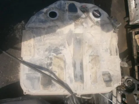 Δεξαμενή Καυσίμου ( Ρεζερβουάρ ) για ROVER, 600, ( 1994 - 1998 )  ( RH ) Δεξαμενή Καυσίμου ( Ρεζερβουάρ ) για ROVER, 600, ( 1994 - 1998 )  ( RH )