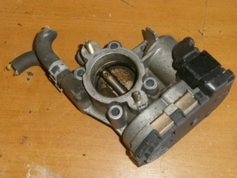 Σώμα Πεταλούδας 9157512 για OPEL, AGILA, ( 2000 - 2003 ), ( 2003 - 2007 ), ( 2008 -           ), ASTRA, ( 1998 - 2004 )  G  (24) Σώμα Πεταλούδας 9157512 για OPEL, AGILA, ( 2000 - 2003 ), ( 2003 - 2007 ), ( 2008 -           ), ASTRA, ( 1998 - 2004 )  G  (24)