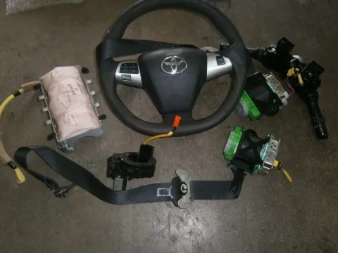 Σετ Αερόσακων Εμπρός (με Ταμπλό) για TOYOTA AURIS (2009 - 2013)  *Γ* -  Σετ Αερόσακων Εμπρός (με Ταμπλό) για TOYOTA AURIS (2009 - 2013)  *Γ* -