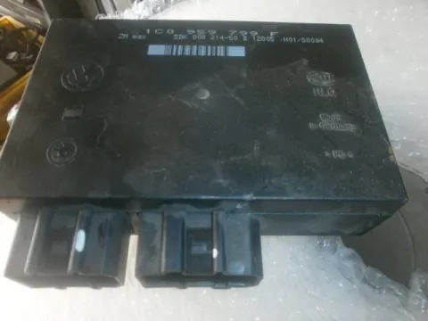 Πλακέτα Κεντρικού Κλειδώματος 1CO959799F για VW, NEW BETTLE, ( 1998 - 2005 )  ( 9C1 ), ( 2005 - 2013 )  ( 9C1 ) Πλακέτα Κεντρικού Κλειδώματος 1CO959799F για VW, NEW BETTLE, ( 1998 - 2005 )  ( 9C1 ), ( 2005 - 2013 )  ( 9C1 )