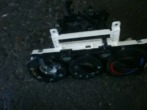 Χειριστήρια Καλοριφέρ για HYUNDAI, GETZ, ( 2002 - 2005 )  ( TB ), ( 2006 - 2009           )  ( TB ) Χειριστήρια Καλοριφέρ για HYUNDAI, GETZ, ( 2002 - 2005 )  ( TB ), ( 2006 - 2009           )  ( TB )