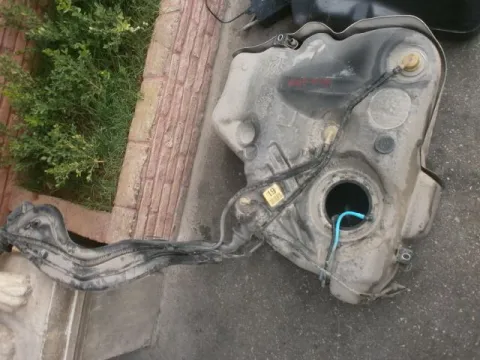 Δεξαμενή Καυσίμου ( Ρεζερβουάρ ) για VW, GOLF, ( 2004 - 2008 ) Mk5 ( 1K1 ) *Δ* Δεξαμενή Καυσίμου ( Ρεζερβουάρ ) για VW, GOLF, ( 2004 - 2008 ) Mk5 ( 1K1 ) *Δ*