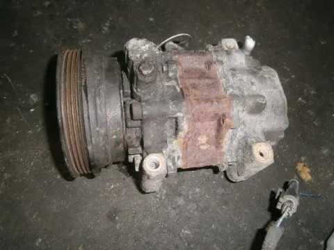 Συμπιεστής A-C ( Κομπρέσορας ) για DAIHATSU, APPLAUSE, ( 1989 - 1996 )  ( A101 ) ( A111 ), 1600 (HD) Petrol 90 ( A101 ) 16V, 1600 (HD-E) petrol 105 ( A101 ) 16V, 1600 (HD-E) petrol 105 ( A111 ) 16V 4W Συμπιεστής A-C ( Κομπρέσορας ) για DAIHATSU, APPLAUSE, ( 1989 - 1996 )  ( A101 ) ( A111 ), 1600 (HD) Petrol 90 ( A101 ) 16V, 1600 (HD-E) petrol 105 ( A101 ) 16V, 1600 (HD-E) petrol 105 ( A111 ) 16V 4W
