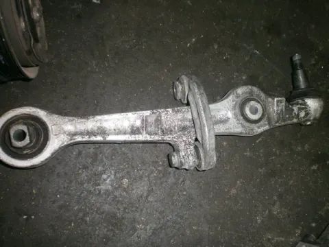 Ψαλίδι, Εμπρός Αριστερό Κάτω για AUDI, A4, ( 2001 - 2005 )   ( 8H ) ( 8E ) Ψαλίδι, Εμπρός Αριστερό Κάτω για AUDI, A4, ( 2001 - 2005 )   ( 8H ) ( 8E )