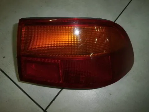 Φανάρι, Πίσω Δεξί για HONDA, CIVIC, ( 1992 - 1995 )  ( EG - H  - J ), Sedan - 4dr Φανάρι, Πίσω Δεξί για HONDA, CIVIC, ( 1992 - 1995 )  ( EG - H  - J ), Sedan - 4dr