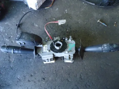 Διακόπτες, Φώτων-Φλάς για RENAULT, SCENIC, ( 2003 - 2008 )  ( JM ) Διακόπτες, Φώτων-Φλάς για RENAULT, SCENIC, ( 2003 - 2008 )  ( JM )
