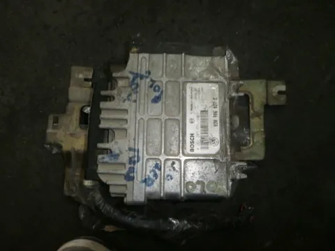 Εγκέφαλος Κινητήρα 030906027E / 0261203931 / 932 BOSCH για VW, POLO, ( 1994 - 1999 )  ( 6N1 ), 1000  ( AER ) ( ALL )  Petrol  50 NΤΕΛΑΡΟ 5*253654 Εγκέφαλος Κινητήρα 030906027E / 0261203931 / 932 BOSCH για VW, POLO, ( 1994 - 1999 )  ( 6N1 ), 1000  ( AER ) ( ALL )  Petrol  50 NΤΕΛΑΡΟ 5*253654