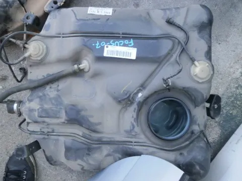 Δεξαμενή Καυσίμου ( Ρεζερβουάρ ) *Δ*12322* για FORD, FOCUS, ( 2004 - 2008 ) Mk2a ( DA3 - C307 ), Hatchback - 5dr, Sedan - 4dr, Hatchback - 3dr Δεξαμενή Καυσίμου ( Ρεζερβουάρ ) *Δ*12322* για FORD, FOCUS, ( 2004 - 2008 ) Mk2a ( DA3 - C307 ), Hatchback - 5dr, Sedan - 4dr, Hatchback - 3dr