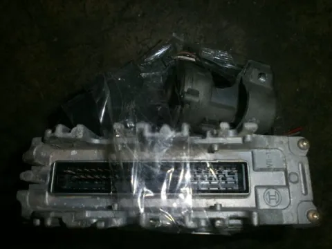 Εγκέφαλος Κινητήρα Σετ 030906027AA / 0261204617 για VW, POLO, ( 1994 - 1999 )  ( 6N1 ), 1400  ( AEX ) ( AKV ) ( APQ )  Petrol  60, 1400  ( AFH )  Petrol  100  16 valve -  Εγκέφαλος Κινητήρα Σετ 030906027AA / 0261204617 για VW, POLO, ( 1994 - 1999 )  ( 6N1 ), 1400  ( AEX ) ( AKV ) ( APQ )  Petrol  60, 1400  ( AFH )  Petrol  100  16 valve -