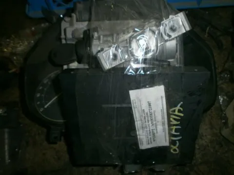 Εγκέφαλος Κινητήρα Σετ 06A906033FB / WP4027401για SKODA, OCTAVIA, ( 2000 - 2004 )  4  ( 1U2-5 ) Εγκέφαλος Κινητήρα Σετ 06A906033FB / WP4027401για SKODA, OCTAVIA, ( 2000 - 2004 )  4  ( 1U2-5 )