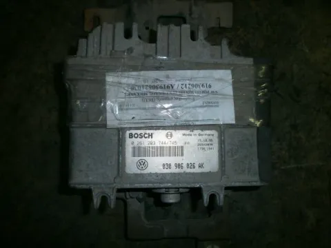 Εγκέφαλος Κινητήρα BOSCH 0261203744/745  030906026AK  ΚΙΝΗΤΗΡΑΣ AEV για VW, POLO, ( 1994 - 1999 )  ( 6N1 ), 1050  ( AEV )  Petrol  45ΤΕΛΑΡΟ 10*253677 Εγκέφαλος Κινητήρα BOSCH 0261203744/745  030906026AK  ΚΙΝΗΤΗΡΑΣ AEV για VW, POLO, ( 1994 - 1999 )  ( 6N1 ), 1050  ( AEV )  Petrol  45ΤΕΛΑΡΟ 10*253677