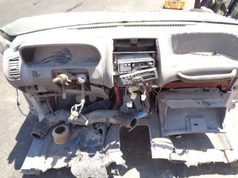 Τροπέτο Εμπρός Δεν Έχει Μηχανή Και Σασμάν  NISSAN TERRANO (1993 - 1995) (R20) *Δ* - 