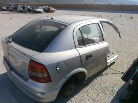 Τροπέτο Πίσω Με Άξονα Με Πίσω Πόρτες και Μπαγκάζ και για OPEL ASTRA (1998 - 2004)  G Ηatchback - 5dr *Δ* Τροπέτο Πίσω Με Άξονα Με Πίσω Πόρτες και Μπαγκάζ και για OPEL ASTRA (1998 - 2004)  G Ηatchback - 5dr *Δ*