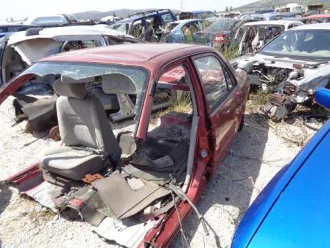 Τροπέτο Πίσω Με Άξονα Με Πίσω Πόρτες για TOYOTA COROLLA (1997 - 1999)  (A111) Sedan - 4dr , (2000 - 2002)  (ZE111) *Δ* -  Τροπέτο Πίσω Με Άξονα Με Πίσω Πόρτες για TOYOTA COROLLA (1997 - 1999)  (A111) Sedan - 4dr , (2000 - 2002)  (ZE111) *Δ* -