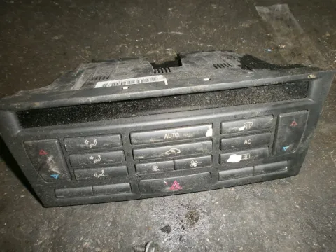 Χειριστήρια Καλοριφέρ 12798057ea για SAAB 9-3 (2008 -      )  (YS3F) Χειριστήρια Καλοριφέρ 12798057ea για SAAB 9-3 (2008 -      )  (YS3F)