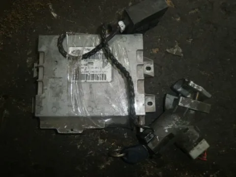 Εγκέφαλος Κινητήρα Σετ 46400328 για FIAT PANDA (1991 - 2004)  (141A) 900 (1170A1.046) Petrol 40 ΤΕΛΑΡΟ *13* Εγκέφαλος Κινητήρα Σετ 46400328 για FIAT PANDA (1991 - 2004)  (141A) 900 (1170A1.046) Petrol 40 ΤΕΛΑΡΟ *13*