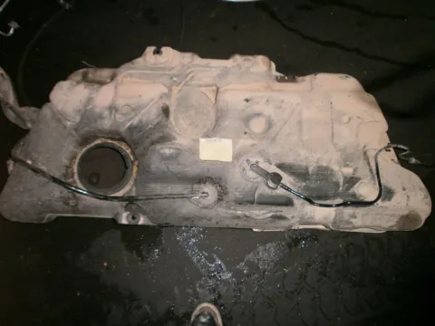 Δεξαμενή Καυσίμου (Ρεζερβουάρ) για CITROEN C5 (2004 - 2008) (RC) 1800 6FZ (EW7J4) Petrol 116 16V , 1800 6FY(EW7A) Petrol 125 16V , 2000 RFJ(EW10A) *Δ* Δεξαμενή Καυσίμου (Ρεζερβουάρ) για CITROEN C5 (2004 - 2008) (RC) 1800 6FZ (EW7J4) Petrol 116 16V , 1800 6FY(EW7A) Petrol 125 16V , 2000 RFJ(EW10A) *Δ*