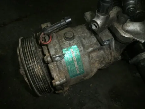 Συμπιεστής A-C (Κομπρέσορας) SD7V16 για PEUGEOT 406 (1996 - 1999) (8B) 3000 XFZ (ES9J4) 190 V6 24V , 3000 XFZ (ES9J4) Petrol 190 V6 24V , (1999 - 2004) (8B) 3000 XFX (ES9J4S) 207 V6 24V , 3000 XFX (ES