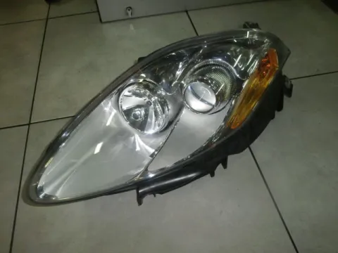Φανάρι Εμπρός Αριστερό για FIAT BRAVO (2007 - 2011) Φανάρι Εμπρός Αριστερό για FIAT BRAVO (2007 - 2011)