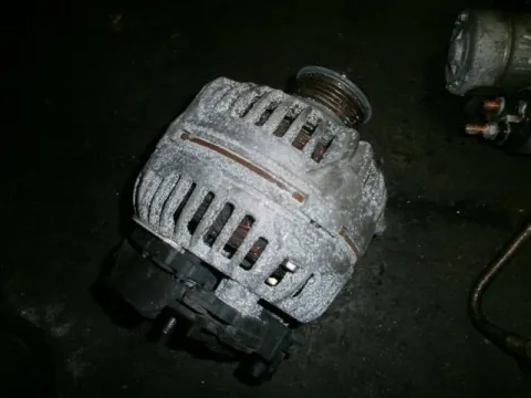 Δυναμό - Εναλλάκτης για VW GOLF (2004 - 2008) Mk5 (1K1) 1600 (BGU) (BSE) (BSF) Petrol 102 , 1600 (BAG) (BLF) (BLP) Petrol 115 FSI , 1600 (BSE) Petrol 102 Δυναμό - Εναλλάκτης για VW GOLF (2004 - 2008) Mk5 (1K1) 1600 (BGU) (BSE) (BSF) Petrol 102 , 1600 (BAG) (BLF) (BLP) Petrol 115 FSI , 1600 (BSE) Petrol 102