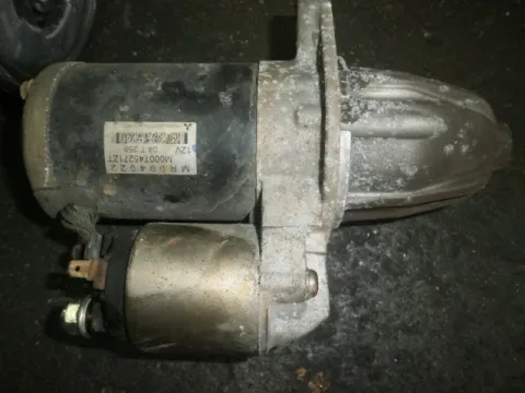 Μίζα MR994922 για MITSUBISHI COLT (2005 - 2008 ) (CZ3-5) 1300 (4A90) Petrol 95, SMART FORFOUR (2004 - 2006) (454) 1100 () Petrol 75 , 1100 Petrol 64 , 1300 Petrol 95 Μίζα MR994922 για MITSUBISHI COLT (2005 - 2008 ) (CZ3-5) 1300 (4A90) Petrol 95, SMART FORFOUR (2004 - 2006) (454) 1100 () Petrol 75 , 1100 Petrol 64 , 1300 Petrol 95
