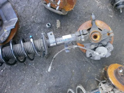 Άκρο Πλήρες Εμπρός Δεξί Με ABS για FORD FOCUS (2011 - ) Άκρο Πλήρες Εμπρός Δεξί Με ABS για FORD FOCUS (2011 - )