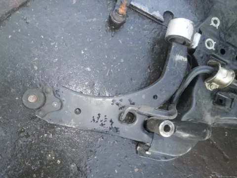 Ψαλίδι Εμπρός Δεξί για FORD FIESTA (2002 - 2005) Mk5a Ψαλίδι Εμπρός Δεξί για FORD FIESTA (2002 - 2005) Mk5a